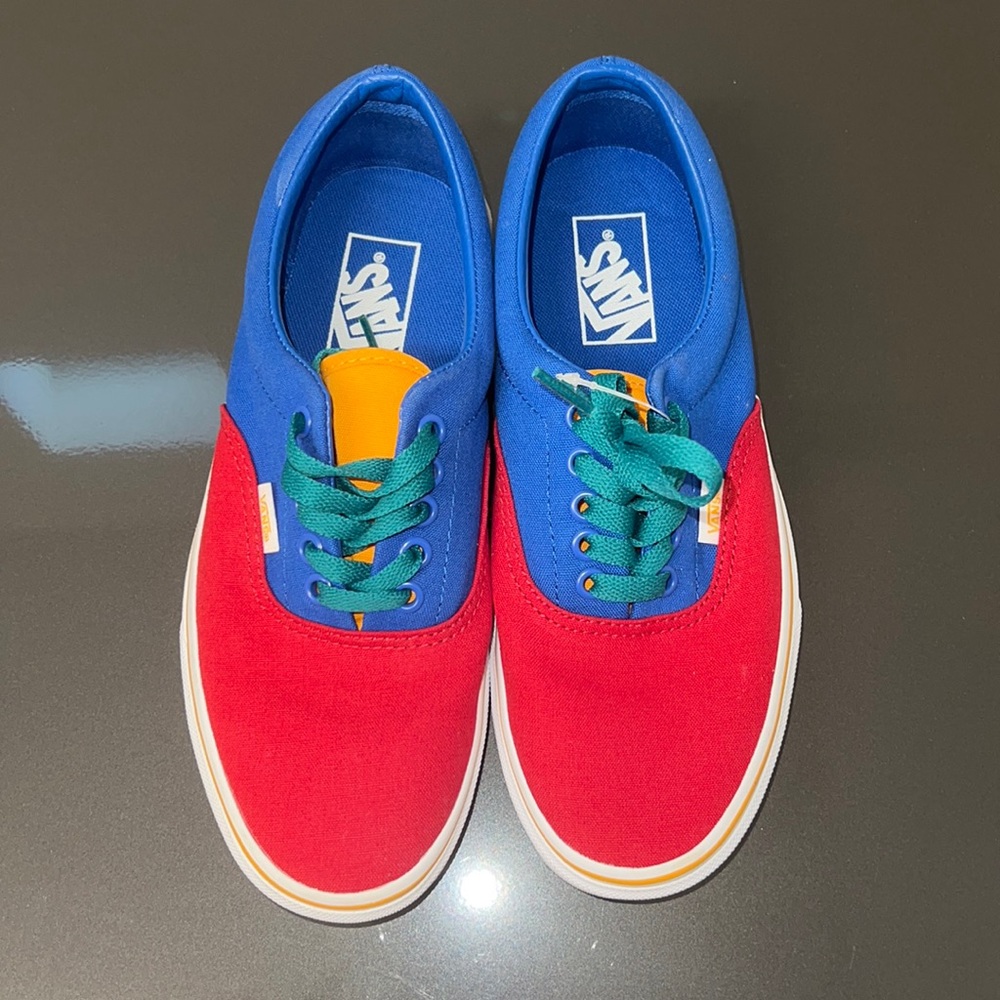 Vans Sneakers BRAND NEW